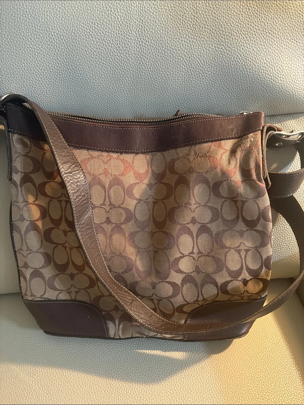 Coach crossbody signature
